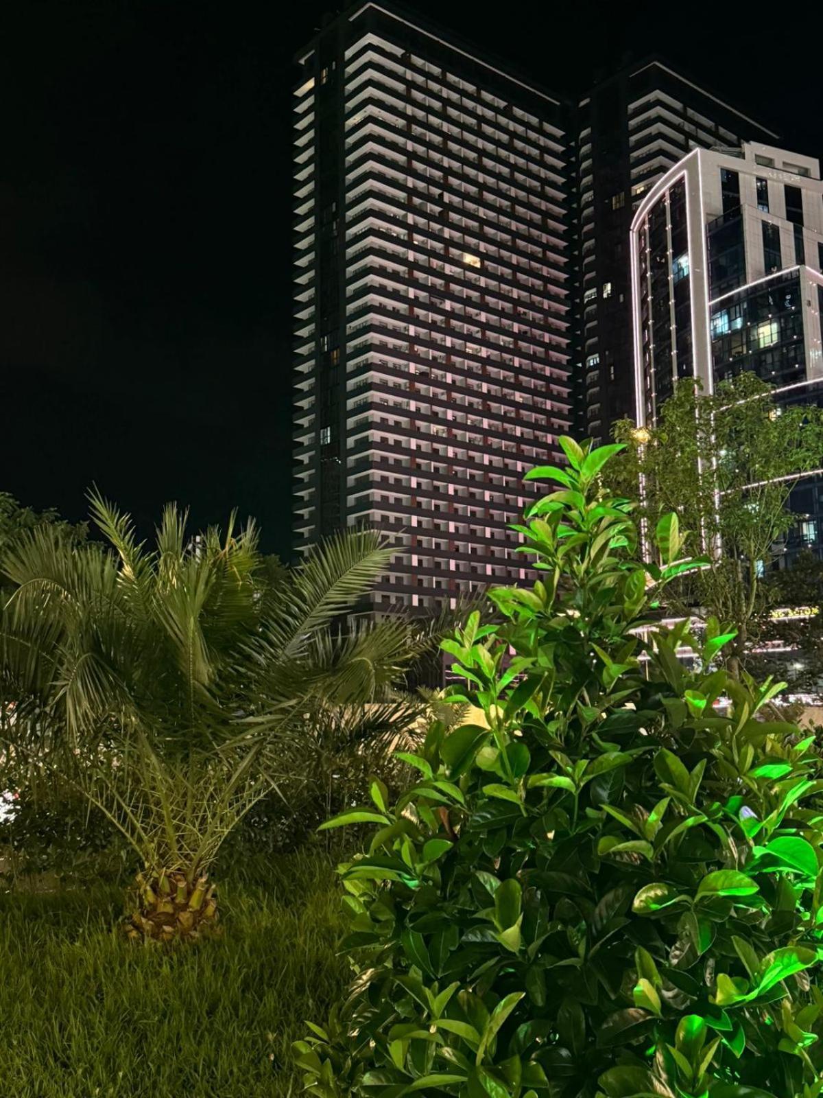 Moonlight Apart-Hotel باتومي المظهر الخارجي الصورة